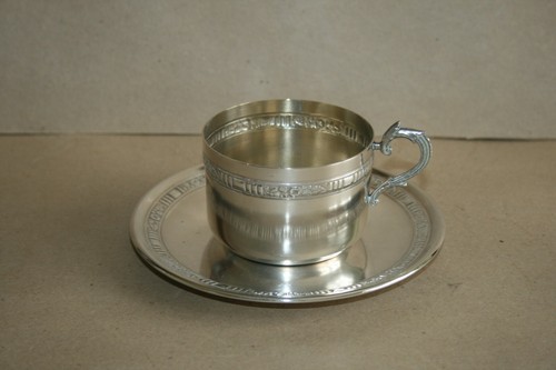 Tasse sous ancienne - tasse, et